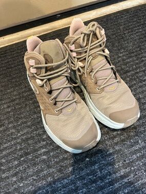 Hoka One One Women's Anacapa 2 Mid GTXTaupe and Light Pink High-Top Hiking Shoes